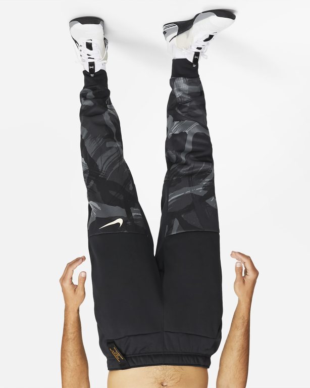 Nike Therma-FIT Erkek Pantolon Siyah | ELTIU3652